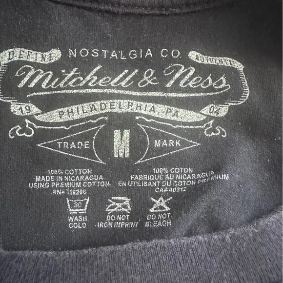 Mitchell & Ness Dennis Rodman Chicago Bulls Black Graphic T-Shirt - Medium - Picture 5 of 6